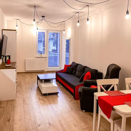 Apartman ราเอตสเก เตปลิตเซ ภายนอก รูปภาพ